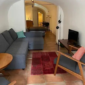 Apartment Werfkelder Aan De Oudegracht