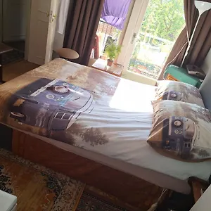 Homey Budget Bedroom Ámsterdam