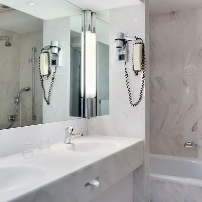 Nh Utrecht Hotel 4*,